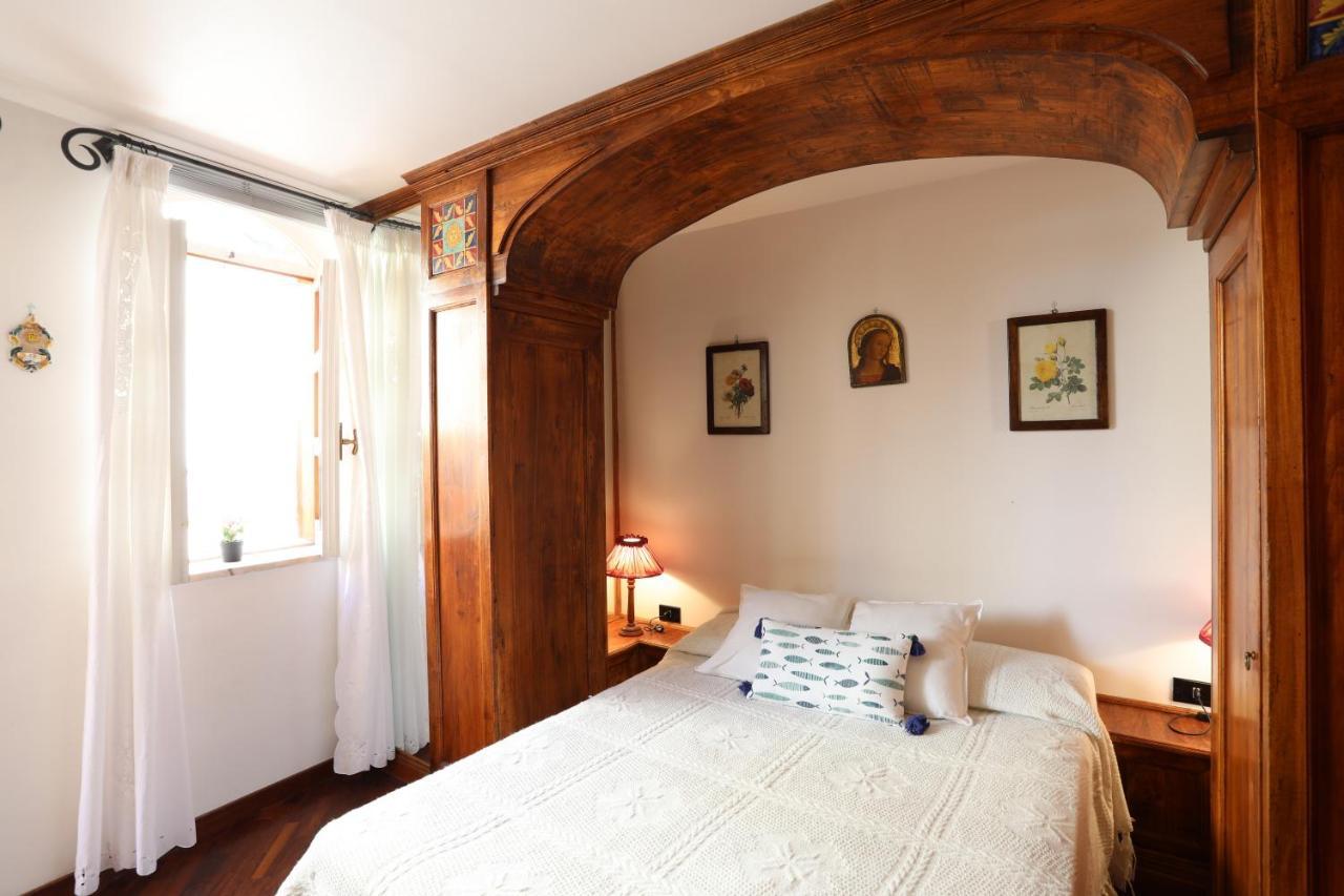 تاورمينا Porta Catania & Duomo Cozy Apartment المظهر الخارجي الصورة