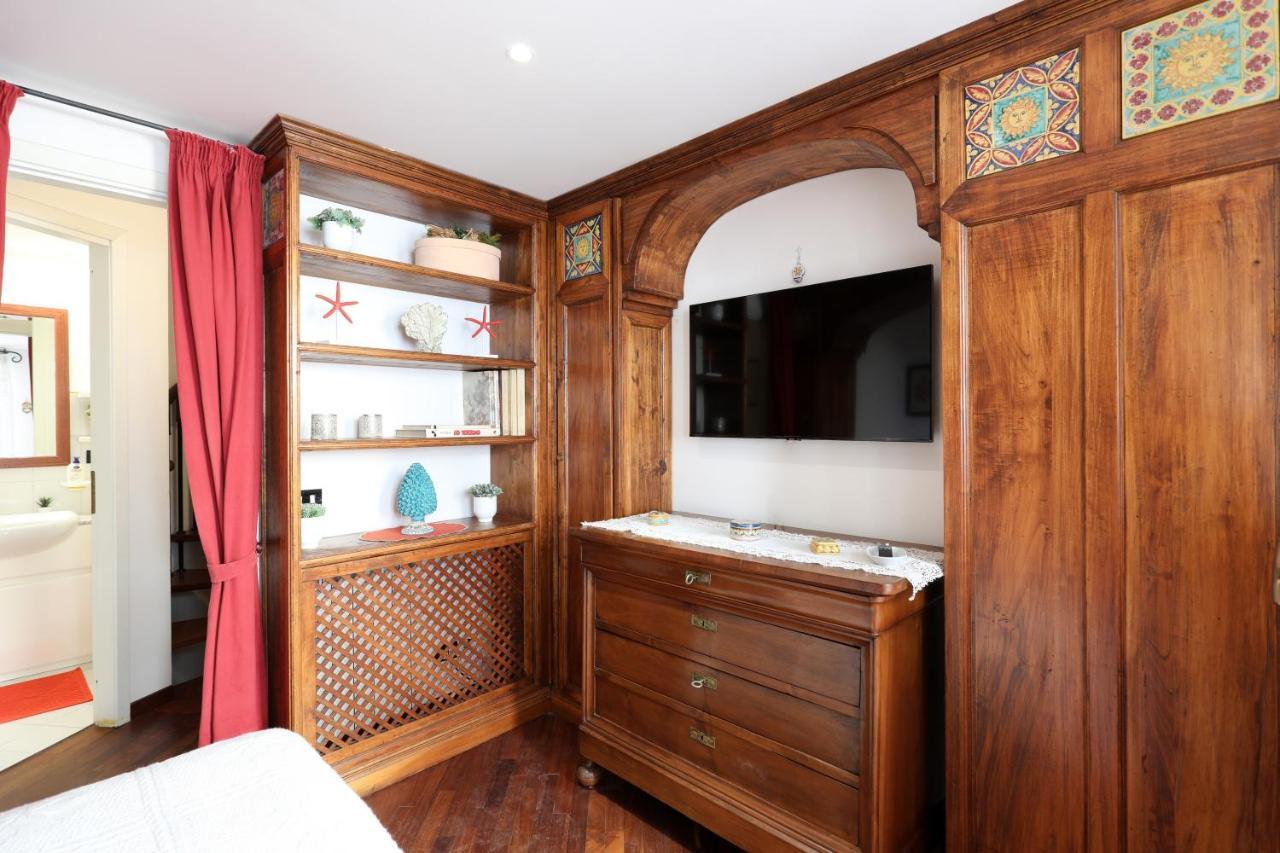 تاورمينا Porta Catania & Duomo Cozy Apartment المظهر الخارجي الصورة